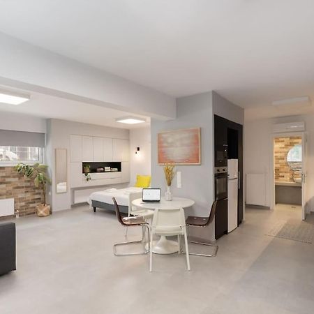 Stylish Studio Downtown Афины Экстерьер фото