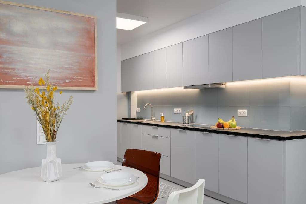 Stylish Studio Downtown Афины Экстерьер фото